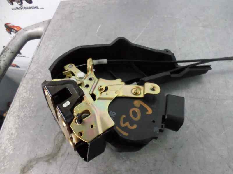 Recambio de cerradura puerta trasera izquierda para lexus is200 (gxe10) 2.0 referencia OEM IAM   