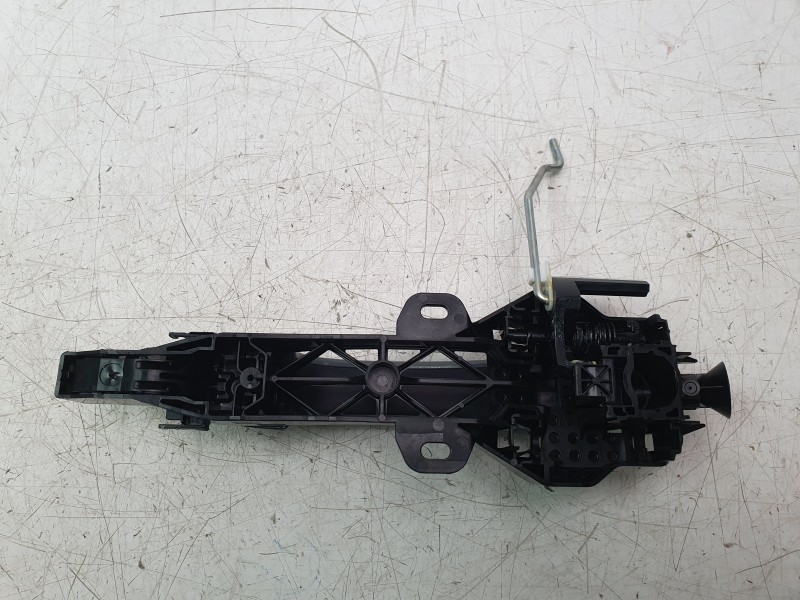Recambio de maneta exterior trasera derecha para dacia sandero iii 1.0 tce 90 eco-g referencia OEM IAM 806067754R  