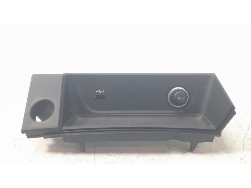 Recambio de moldura para audi a4 b9 avant (8w5, 8wd) s4 tdi mild hybrid quattro referencia OEM IAM 8W1864131  