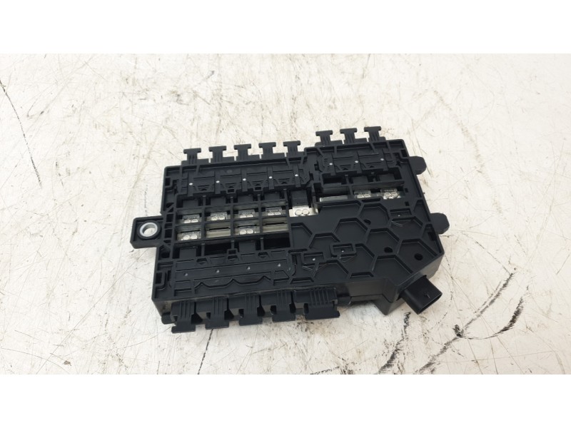 Recambio de caja reles / fusibles para mercedes-benz clase c coupe (w205) c 250 d 4matic (205.309) referencia OEM IAM A205540285