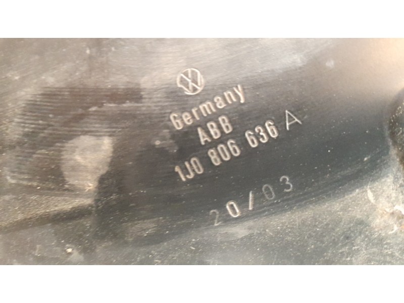 Recambio de refuerzo paragolpes delantero para volkswagen golf iv berlina (1j1) básico referencia OEM IAM 1J0806636A 107232107 