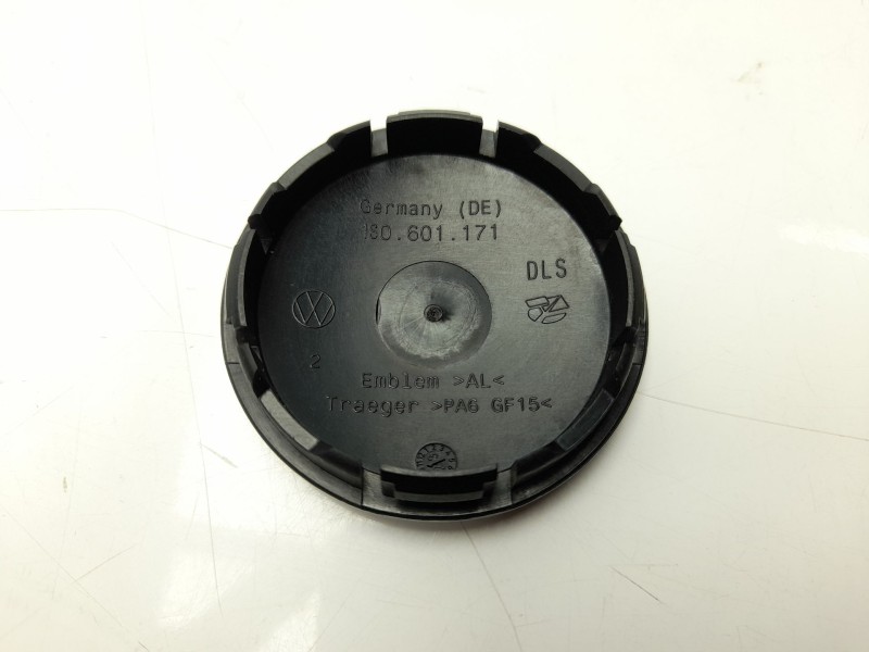 Recambio de tapacubos para volkswagen t-roc (a11, d11) 2.0 tdi referencia OEM IAM 1S0601171  