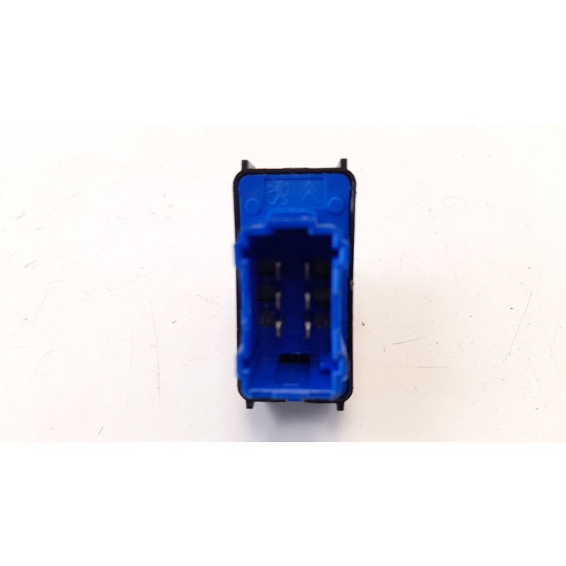 Recambio de mando elevalunas delantero izquierdo para citroen c-elysée 1.6 blue-hdi fap referencia OEM IAM 96766662ZD  