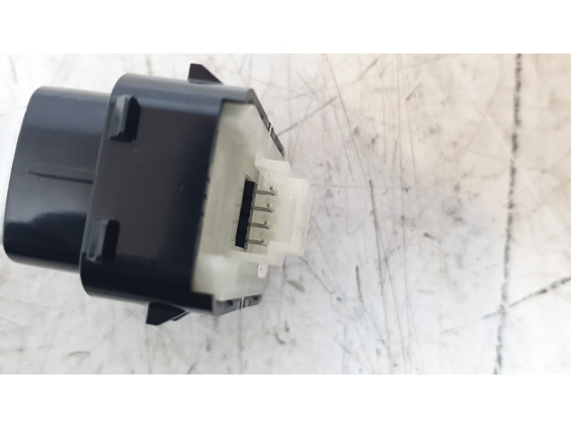 Recambio de mando elevalunas delantero derecho para mercedes-benz clase c coupe (w205) c 250 d 4matic (205.309) referencia OEM I