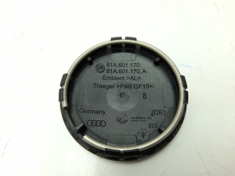 Recambio de tapacubos para audi a3 limousine (8ys, 8ym) 30 tdi referencia OEM IAM 81A601170  
