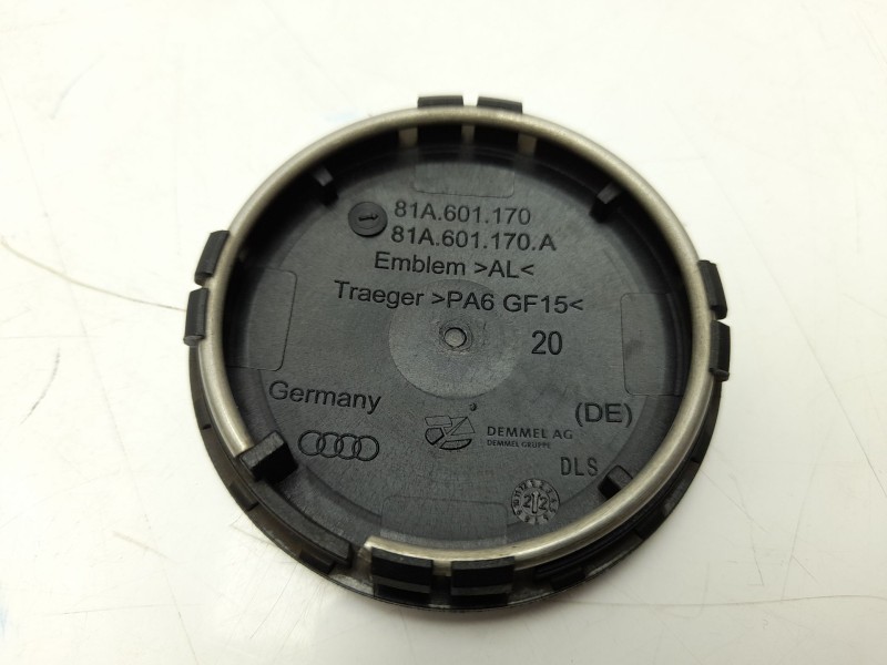 Recambio de tapacubos para audi a3 limousine (8ys, 8ym) 30 tdi referencia OEM IAM 81A601170  