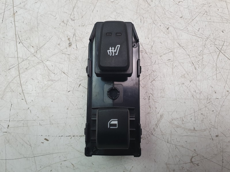 Recambio de mando elevalunas trasero izquierdo para kia sportage v (nq5) 1.6 t-gdi hybrid referencia OEM IAM 93581R2040  