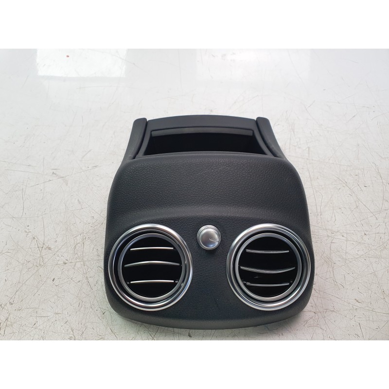 Recambio de rejilla aireadora para mercedes-benz clase c coupe (w205) c 250 d 4matic (205.309) referencia OEM IAM A2058300501 A2