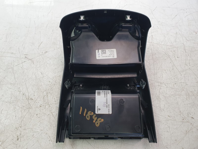 Recambio de rejilla aireadora para mercedes-benz clase c coupe (w205) c 250 d 4matic (205.309) referencia OEM IAM A2058300501 A2