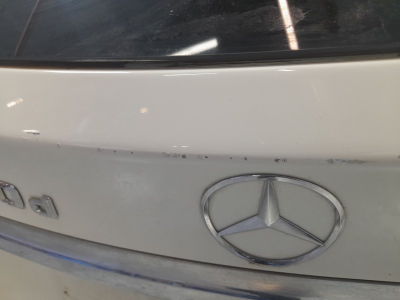 Recambio de porton trasero para mercedes-benz clase gla (w156) gla 220 cdi 4m / d 4m (156.905) referencia OEM IAM A1567400105  