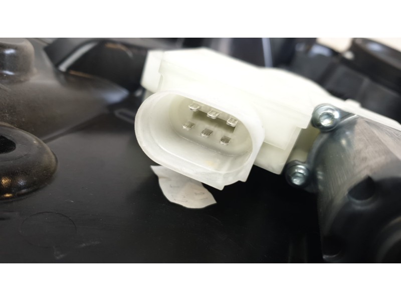 Recambio de elevalunas delantero izquierdo para bmw serie x3 (g01) xdrive 20d referencia OEM IAM 51337498148  