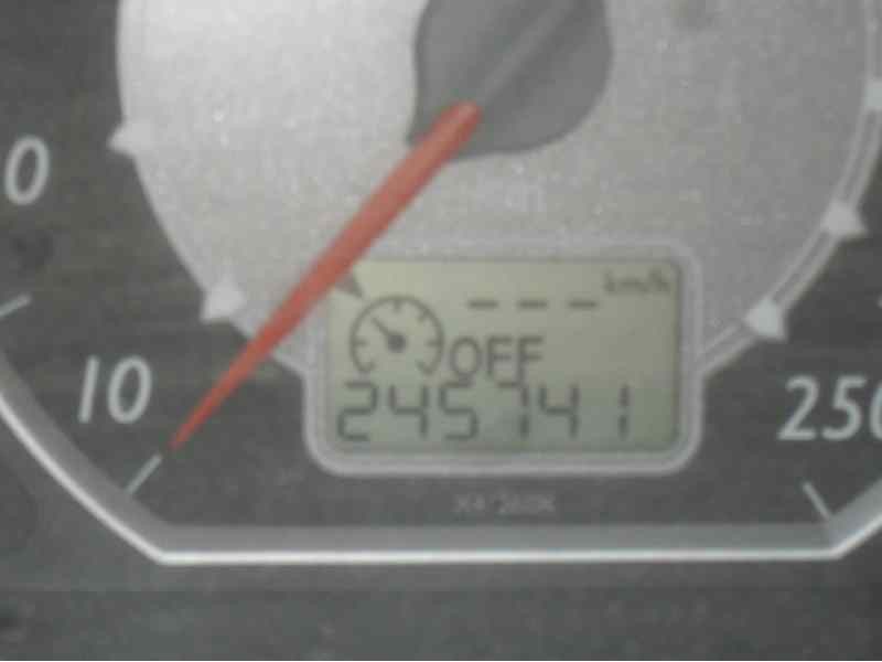 citroen c5 berlina del año 2004