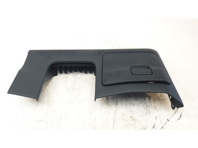 Recambio de guantera para volkswagen golf viii (cd1, da1) 2.0 tdi referencia OEM IAM 8W1863075D  