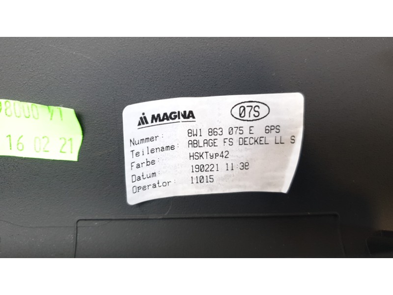 Recambio de guantera para volkswagen golf viii (cd1, da1) 2.0 tdi referencia OEM IAM 8W1863075D  
