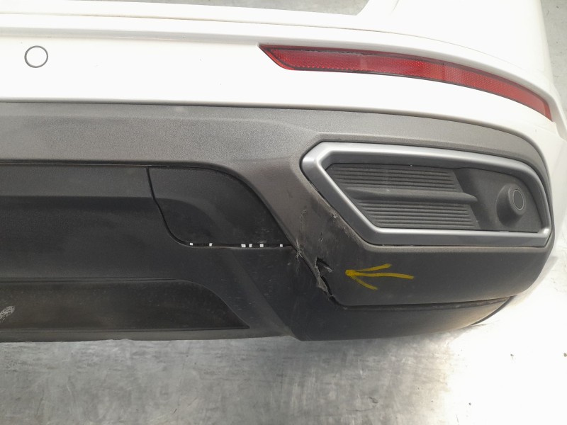 Recambio de paragolpes trasero para seat ateca (khp) fr referencia OEM IAM 575807421D  
