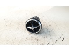 Recambio de aireador derecho para mercedes-benz clase gla (w156) gla 220 cdi 4m / d 4m (156.905) referencia OEM IAM A1568300154 