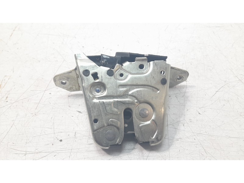 Recambio de cerradura maletero / porton para mercedes-benz clase gla (w156) gla 220 cdi 4m / d 4m (156.905) referencia OEM IAM 0