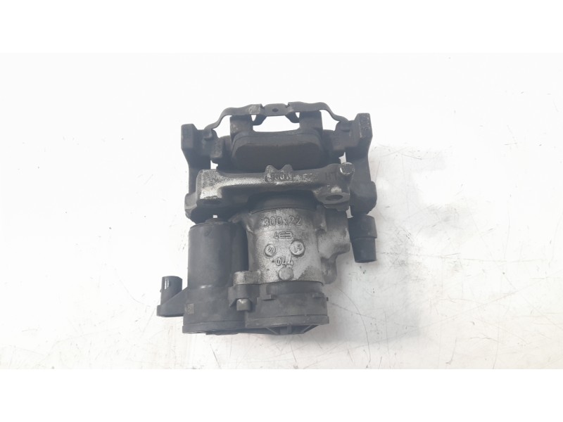 Recambio de pinza de freno trasera izquierda para mercedes-benz clase c coupe (w205) c 250 d 4matic (205.309) referencia OEM IAM