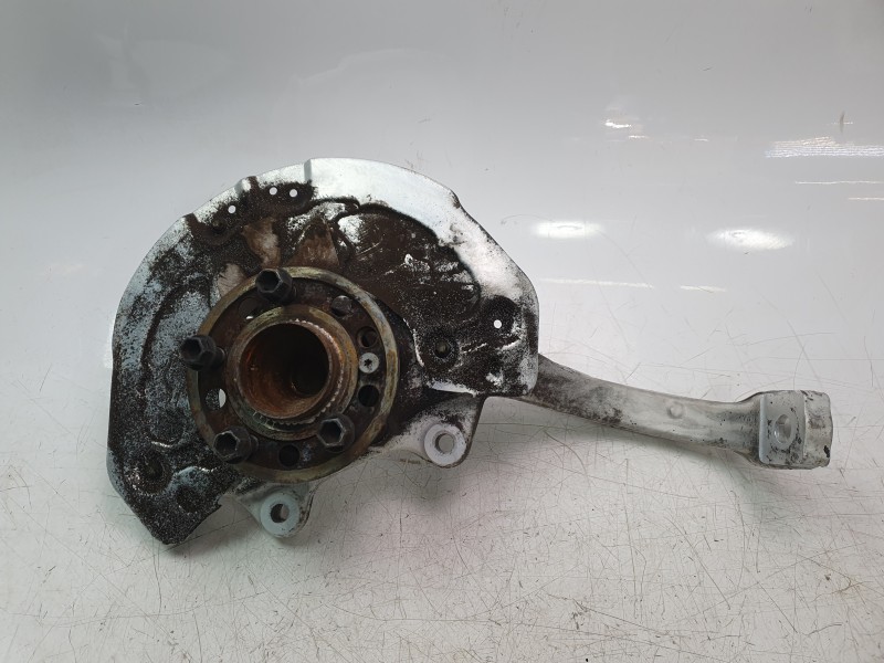 Recambio de mangueta delantera izquierda para mercedes-benz clase c coupe (w205) c 250 d 4matic (205.309) referencia OEM IAM A20