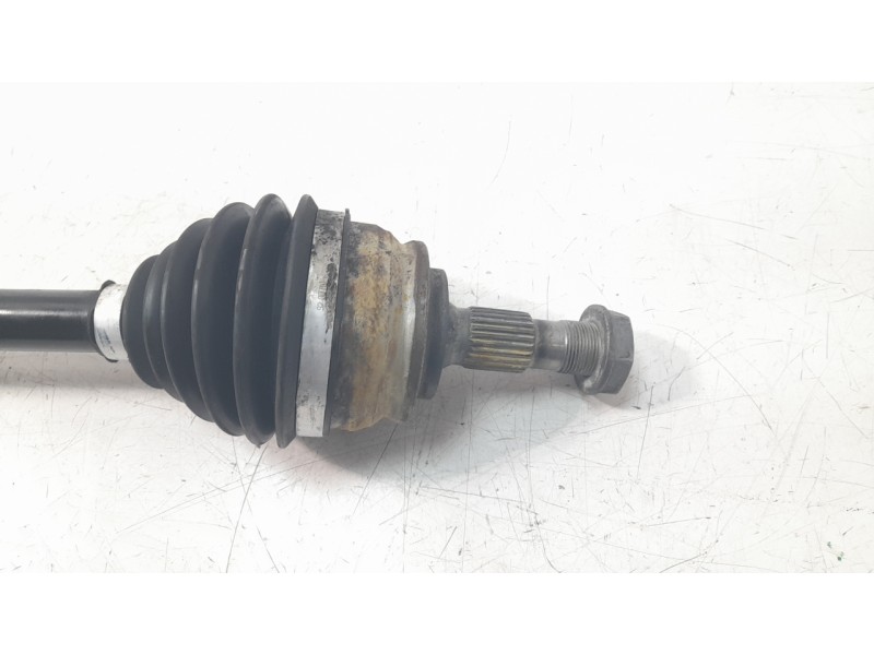 Recambio de transmision delantera izquierda para opel corsa f (p2jo) 1.2 (68) referencia OEM IAM 9836046480  P1606 , T39303 , 21