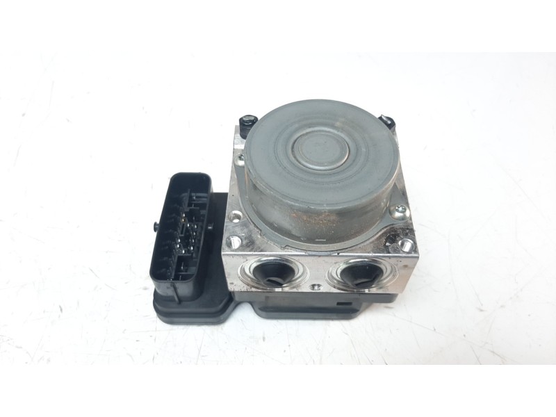 Recambio de abs para toyota corolla (e21) referencia OEM IAM 4405002D40  