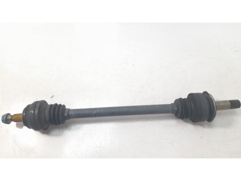 Recambio de transmision trasera derecha para mercedes-benz clase c coupe (w205) c 250 d 4matic (205.309) referencia OEM IAM 2053