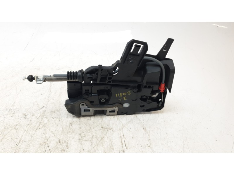 Recambio de cerradura puerta trasera izquierda para mercedes-benz clase a berlina (bm 177) a 250 e (177.186) referencia OEM IAM 