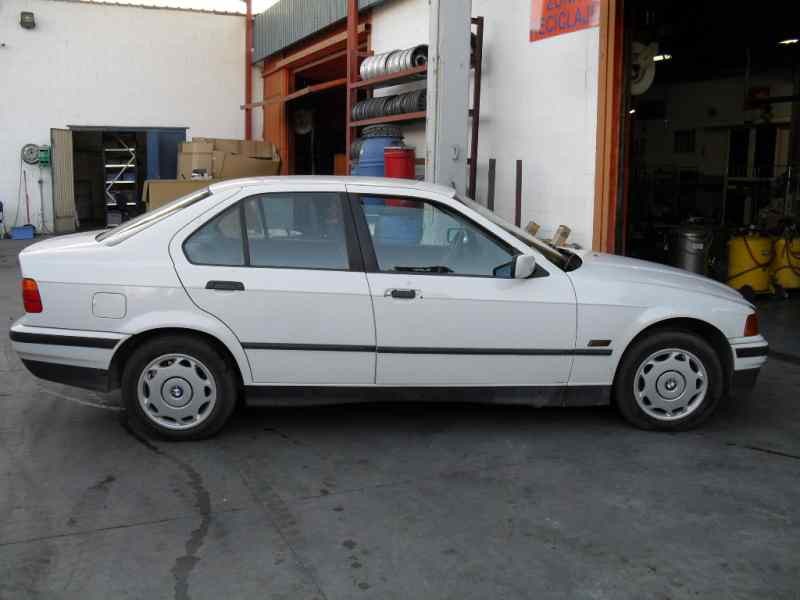 bmw serie 3 berlina (e36) del año 1995