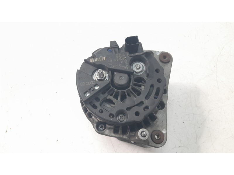 Recambio de alternador para volkswagen golf iv (1j1) 1.6 16v referencia OEM IAM 028903028  