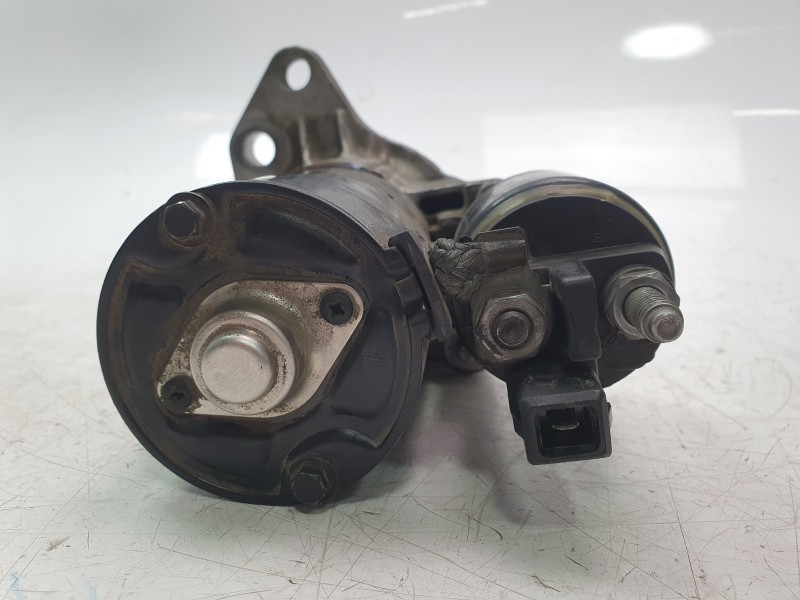 Recambio de motor arranque para volkswagen golf iv (1j1) 1.6 16v referencia OEM IAM 020911023T 0001120402 