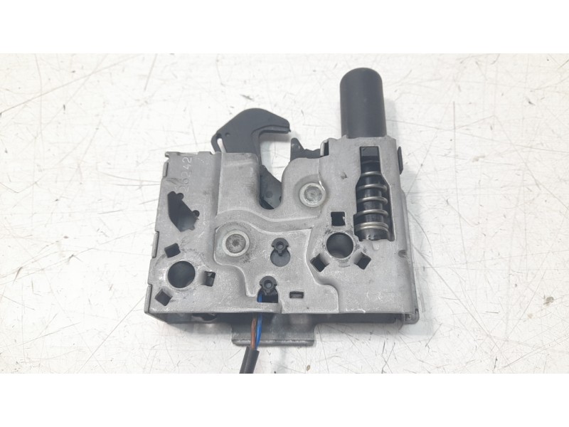 Recambio de cerradura capo para volkswagen taigo taigo referencia OEM IAM 8S0823509B  