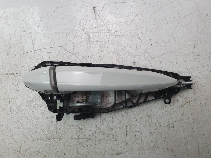 Recambio de maneta exterior trasera derecha para bmw 2 active tourer (f45) 218 d referencia OEM IAM 51217396306  