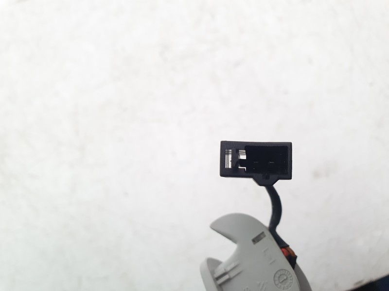 Recambio de parasol izquierdo para volkswagen golf iv (1j1) 1.6 16v referencia OEM IAM 3B0857552  