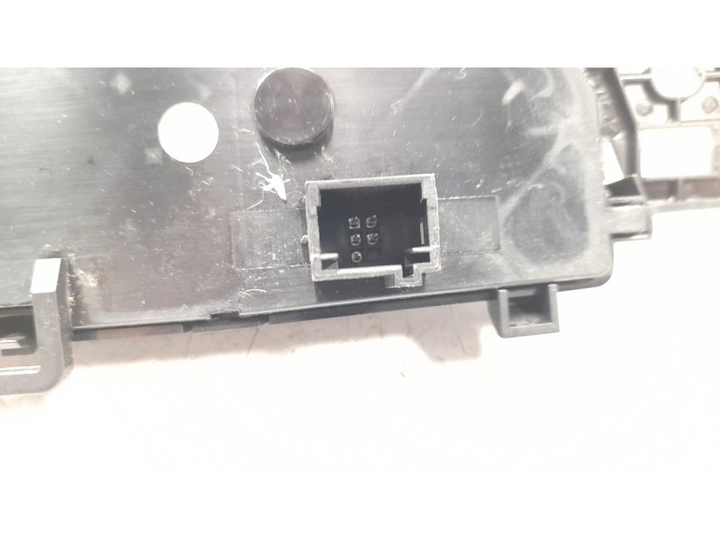 Recambio de mando climatizador para citroen berlingo 1.5 blue-hdi fap referencia OEM IAM 98340419ZD  