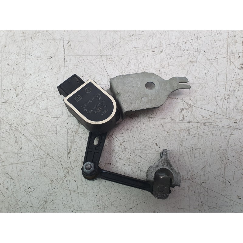 Recambio de travesaño inferior para mercedes-benz clase gla (w156) gla 220 cdi 4m / d 4m (156.905) referencia OEM IAM A222905050