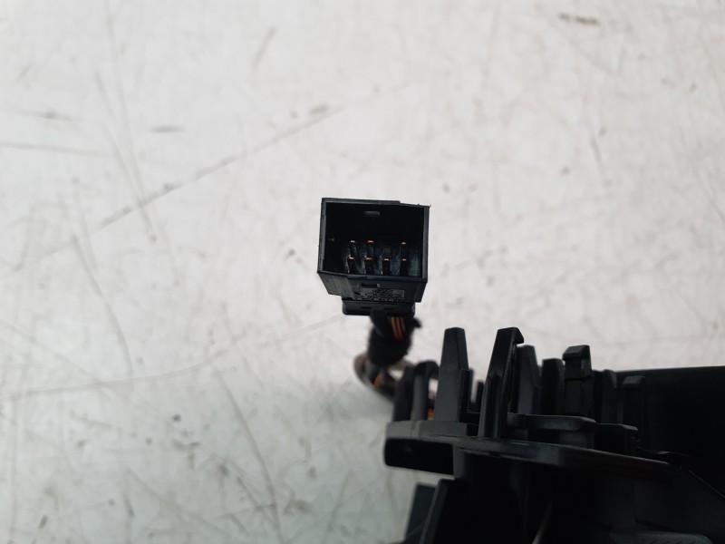 Recambio de maneta exterior porton para volkswagen golf viii (cd1, da1) 2.0 tdi referencia OEM IAM 5H0827469F 5H0971375 