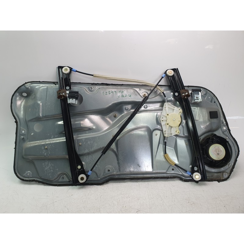 Recambio de elevalunas delantero derecho para volkswagen golf iv (1j1) 1.6 16v referencia OEM IAM 1J3837462H 106232115 113990