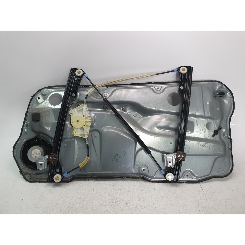 Recambio de elevalunas delantero izquierdo para volkswagen golf iv (1j1) 1.6 16v referencia OEM IAM 1J3837461H 106232116 113991