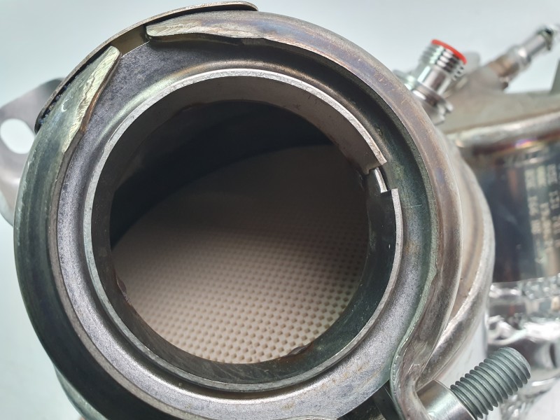 Recambio de filtro de particulas para seat ateca (khp) fr referencia OEM IAM 05E131723F 05E131701H 