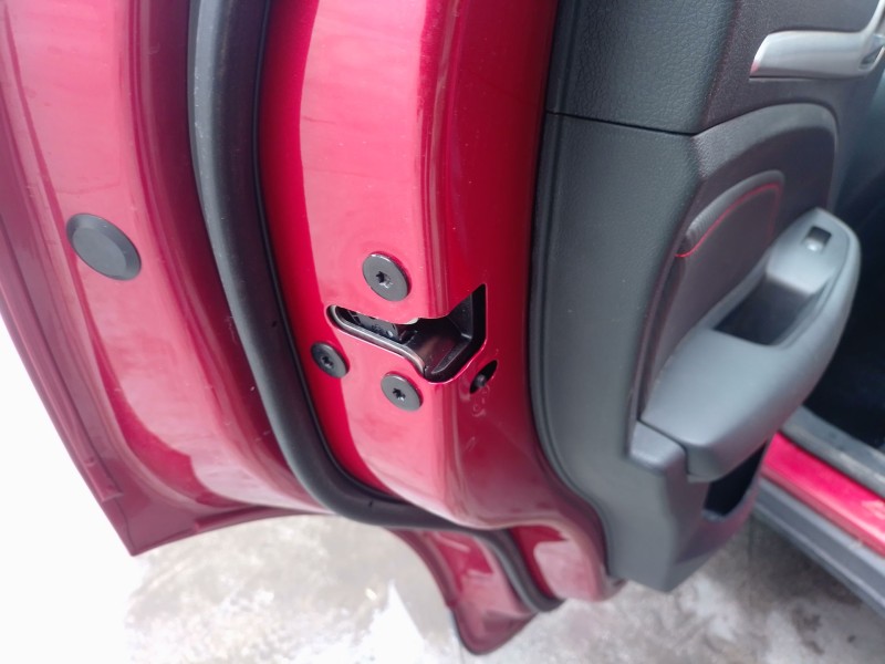 Recambio de cerradura puerta trasera izquierda para mg zs suv (azs1) 1.5 vti referencia OEM IAM   