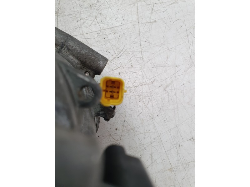 Recambio de compresor aire acondicionado para citroën c4 ii (nc_) 1.6 hdi 90 referencia OEM IAM 9670318880 00188202061 CAF410007