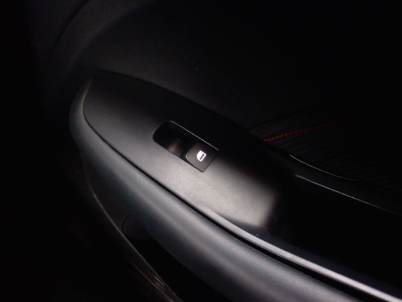 Recambio de mando elevalunas delantero derecho para mg zs suv (azs1) 1.5 vti referencia OEM IAM   