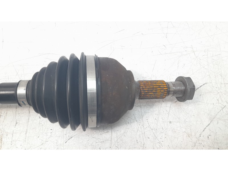 Recambio de transmision delantera izquierda para peugeot 508 sw gt line referencia OEM IAM 9809154580 C1370 T29097