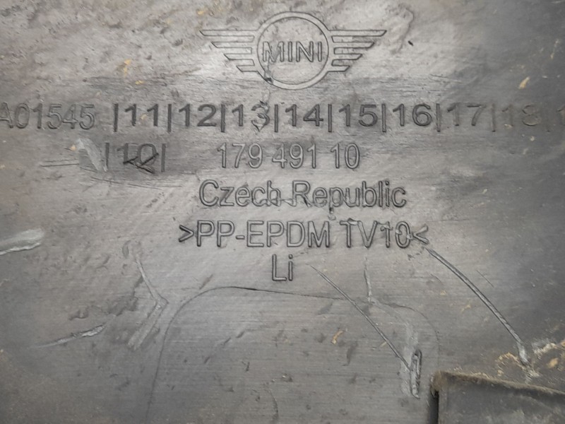 Recambio de aletin delantero izquierdo para mini mini (f56) cooper se / electric referencia OEM IAM 17949110  