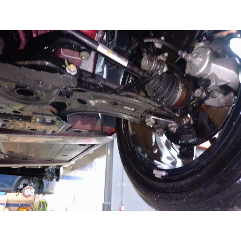 Recambio de brazo suspension inferior delantero izquierdo para mg zs suv (azs1) 1.5 vti referencia OEM IAM   