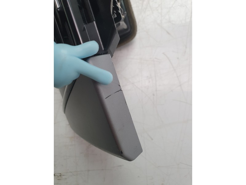 Recambio de rejilla aireadora para bmw 2 active tourer (f45) 218 d referencia OEM IAM 931738705 17852911 