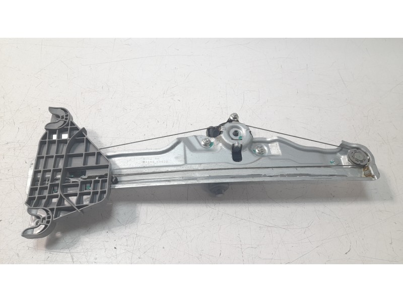 Recambio de elevalunas trasero izquierdo para kia sportage (nq5) drive referencia OEM IAM 83471P1000  