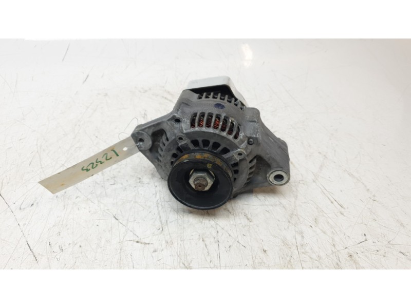 Recambio de alternador para piaggio porter caja/chasis 1.3 16v referencia OEM IAM 2706087Z06  ALF810104