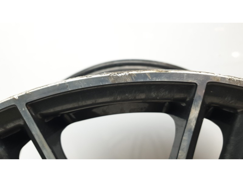 Recambio de llanta para porsche macan (95b) 3.0 s referencia OEM IAM 95B601025DN  