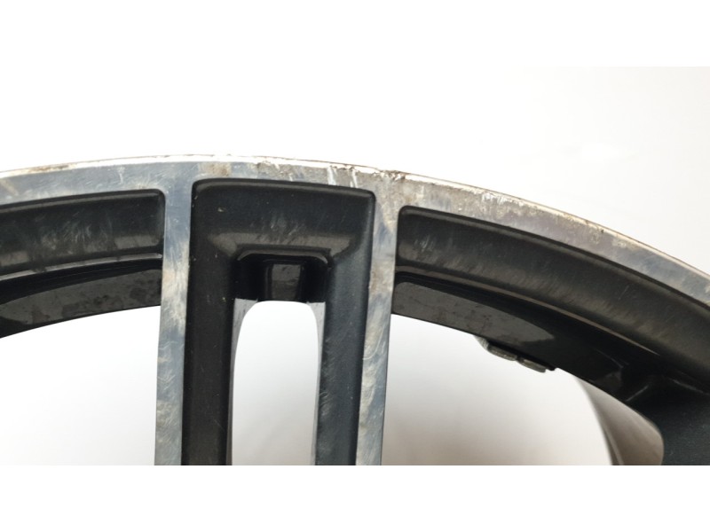 Recambio de llanta para porsche macan (95b) 3.0 s referencia OEM IAM 95B601025DN  